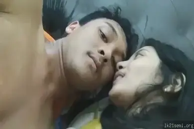 Ciuman Narsis Cewek Toket Gede Sampe Lidahnya Basah